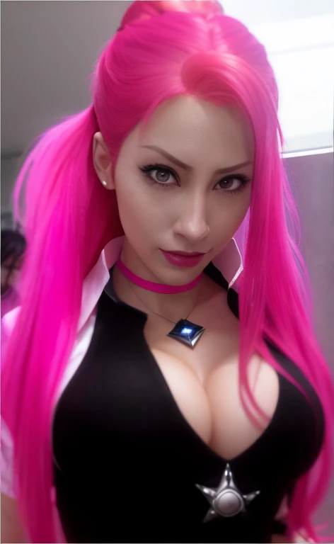 Hermosa mujer Punk, con pelo rosa