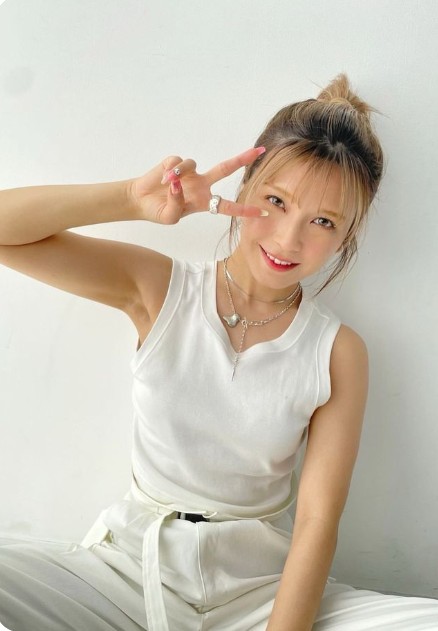 Misako Uno_majicMIX realistic 1.0