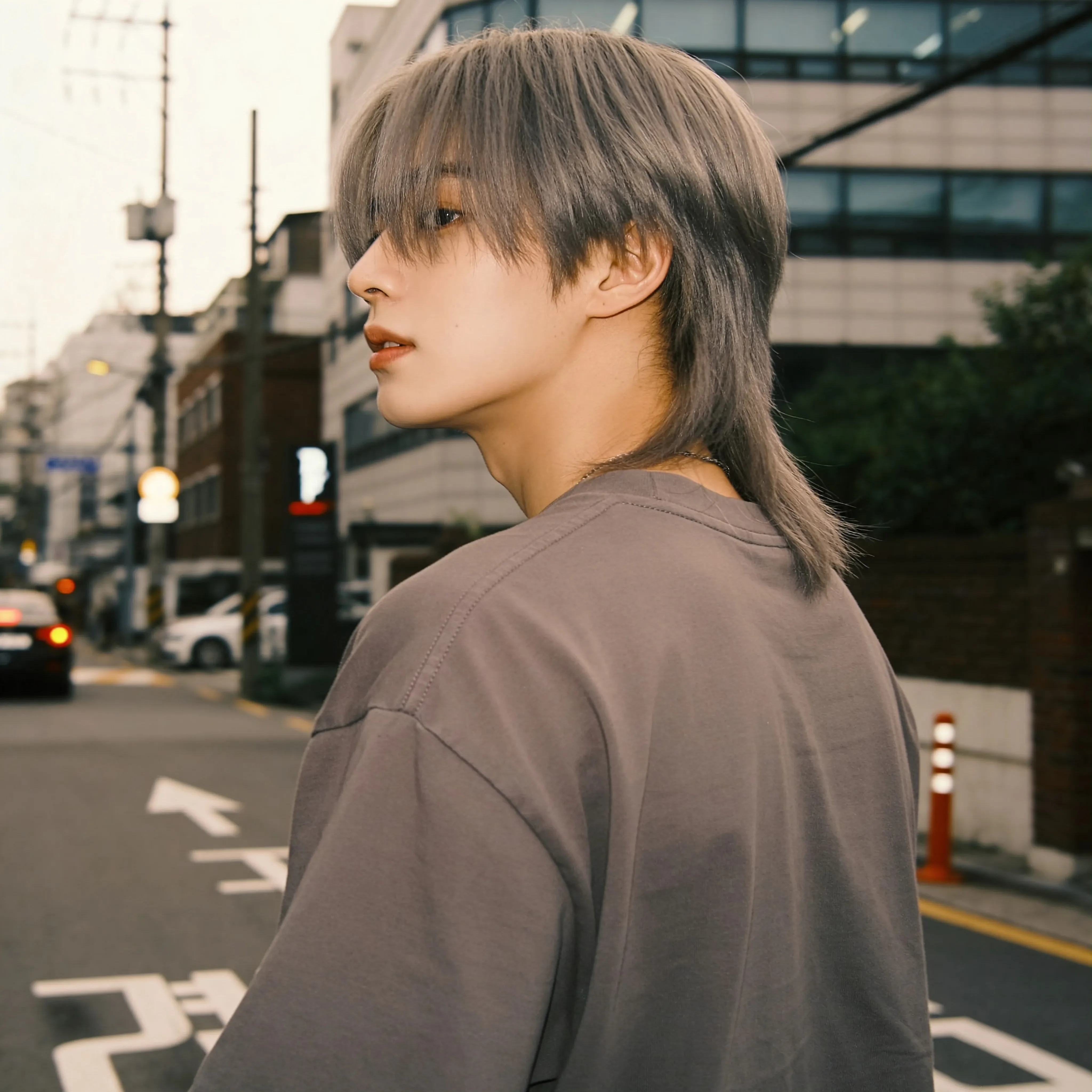 kiểu tóc nam mash wolf bù xù