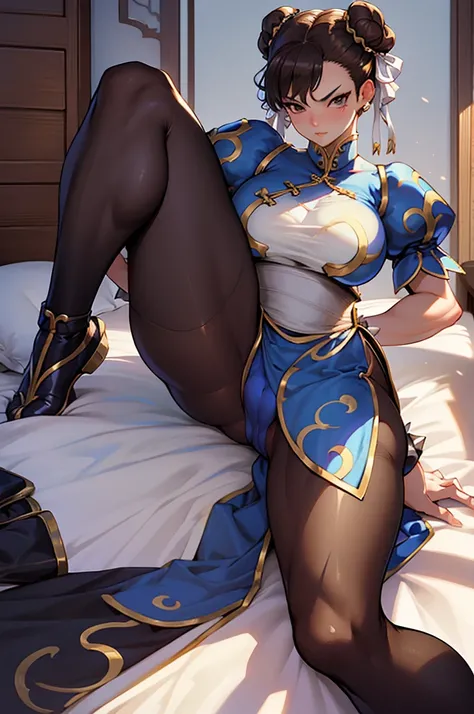 chun li, deitada numa cama branca, cama branca, uniforme azul classico, brown tights, belos olhos, olhos detalhados , quarto a tarde, pose sexy, olhando para frente, corpo sexy, belas coxas