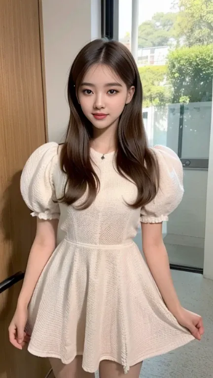 This girl is beautiful，The eyes are bright and alert，The face is delicate，with fair and smooth skin，Warm and charming smile。Her figure is well proportioned and graceful，Dress appropriately and stylishly。In short，She is a heart-warming beautiful girl。