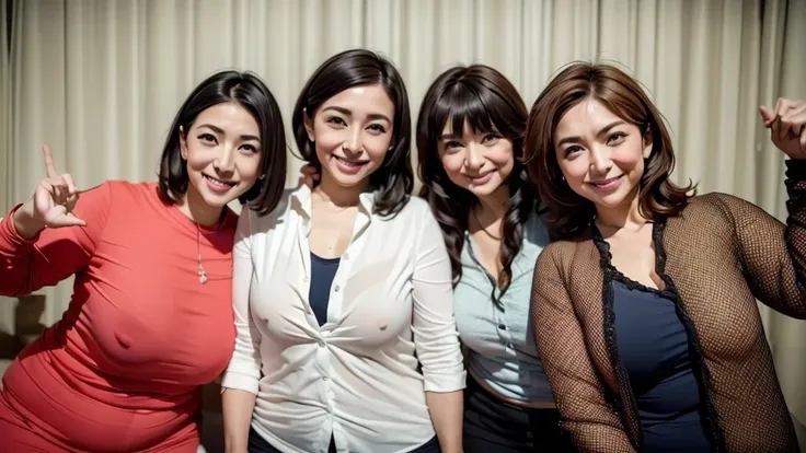 (((Japan&#39;The three most beautiful mothers take a group photo)))、Cada uno tiene diferentes tipos y estilos de cabello., pero son hermosos.、((Todo el mundo es obsceno，Los pechos son demasiado grandes..))、Diferentes posturas、All wearing white camisas、cami...