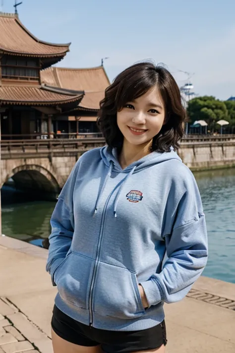 Cute woman、Stylish T-shirt、hot pants、Wavy very short hair、Hoodie jacket、High definition、4K resolution、Photorealistic、tourist spot、smile、Plump body shape