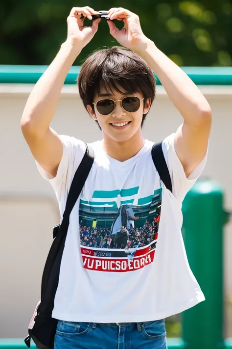 university student,Japanese men,sunglasses,Short Hair,Sportsman Style,T-Shirts