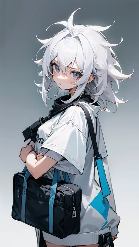 Fullbory, Woman with messy medium hair parted on the side in white, serious, bright bluish gray eyes, vestindo streetwear, com as maos no bolso.