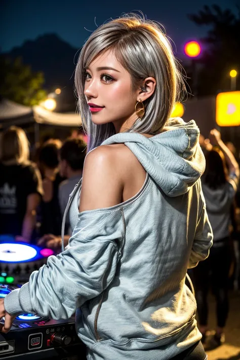 highest quality, Tabletop, 超A high resolution, (Realistic:1.4), (Japanese Idols),RAW Photos, One Girl, night,Detailed skin,nightclub,disco,(bionde:1.2), (silver inner hair:1.3),Glossy lips,smile,21 years old,Beautiful and beautiful eyes,eye shadow,Diamond ...