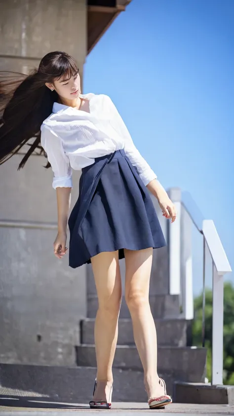 ((Viewing angle from below、Highest quality、masterpiece、32k、Every detail))、Descend the outdoor stairs、commute、Systemic manifestations、Traditional navy blue sailor uniform、White blouse、Pleated skirt、(((A strong wind blows my hair and skirt away:1.62)))、((I a...