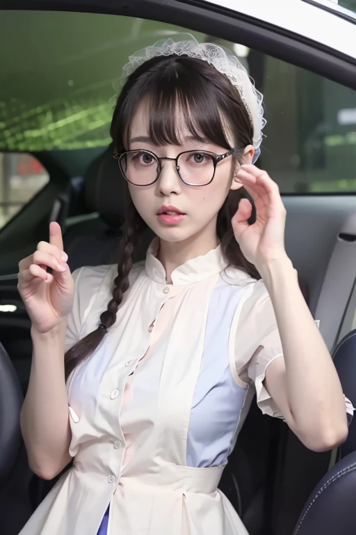 highest quality、masterpiece、high sensitivity、high resolution、detailed description、slender women、slim body、glasses、hold the micro...