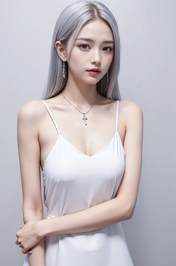 This summer，To create the most advanced color combination in the world，The following options can be considered：White with silver：The combination of white and silver gives people a fresh and noble feeling。You can choose a white top or dress，Accessorize with...