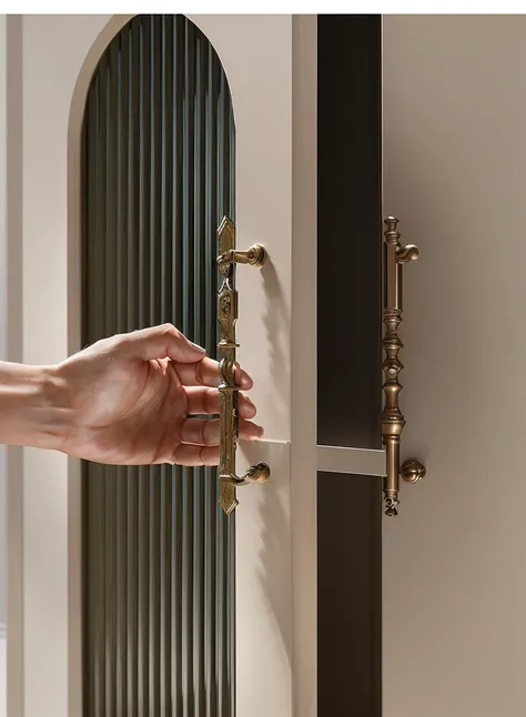 Someone opens the door with the handle and hand, exquisite handle, Metal credit, exquisite and smooth details, Fine details, 精致Intricate details, Attention to detail, 高Fine details, High-precision details, Fine details, Intricate details, Meticulous attent...