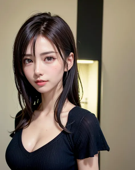 (in 8K, top-quality, ​masterpiece:1.2), (realisitic, Photorealsitic:1.37), ultra-detailliert, Natural sunlight, mideum breasts, I can see the cleavage, 1 persons, 25 year old woman, Dark hair, Pendants, Torn shorts, Light Knit V-Neck Shirt, At the time of ...