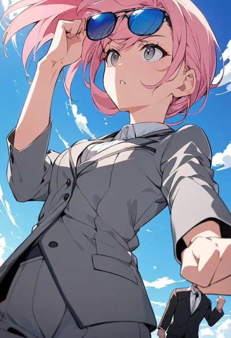 Anime style, low-angle perspective, looking up, pink-haired girl making a fist and raising her hand, gray eyes, blue sky, next to a man wearing sunglasses and a suit.