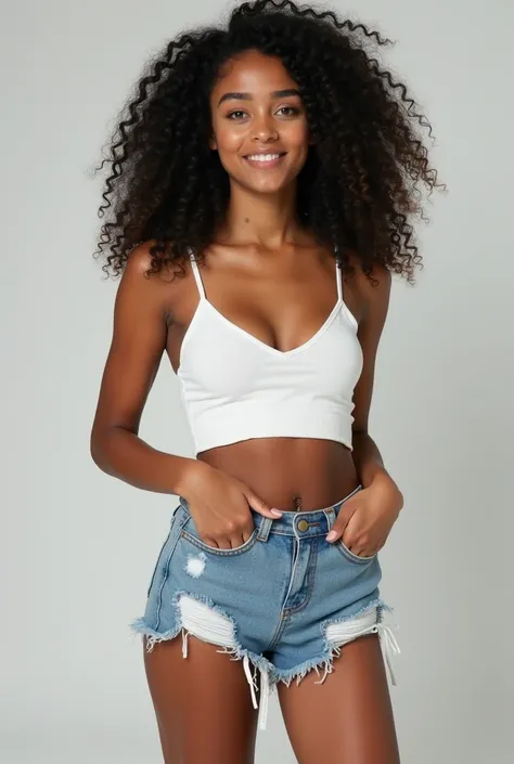 A 17 year old woman, curly and black hair, sem a blusa e shorts, white color and very beautiful.