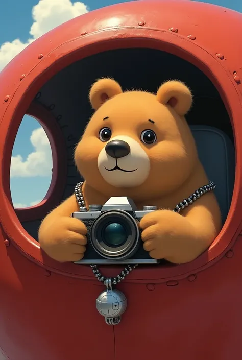 Un ours photographe qui porte un médaillon argenté au cou, il est dans lavion de Porco Rosso, on le voit de lextérieur 
