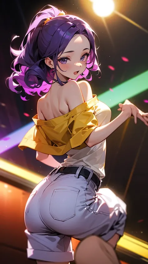 High resolution, One girl,Hairstyle with forehead exposed、Purple Hair、Long hair perm、Off-the-shoulder T-shirt、Hot pants、Dance to the music、fun、Live House Venue、There are a lot of people around