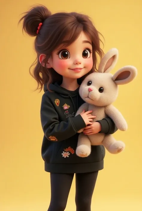 Petite fille de 4 ans, grands yeux marrons rieurs, cheveux mi-longs ondulés châtains attachés en chignon rapide. Avec un doudou lapin dans la main. Elle a un air souriant mais timide. Elle est habillée en legging noir et sweat noir avec des dessins de tout...