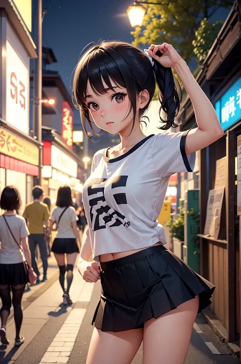 On the street in the evening, some girls are holding a banner that says "GGJAPAN". Dancing. The girls had bare legs and short sleeves. She is wearing a cute outfit (shorts and skirt).