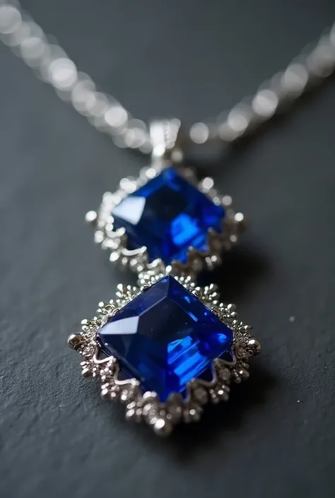  three square sapphires ，Arrange one above the other， silver wire front necklace close-up，mosaic， handmade ，Silver wire crafting ，Fantasy quality，Small and exquisite，Precise lines ，noble、luxurious、Stunning、detail、Delicate light and shadow，