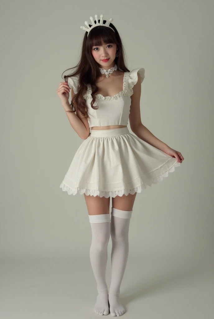 reality、nsfw, photo taste、Realistic、Maid、Miniskirt、White knee socks、White leggings