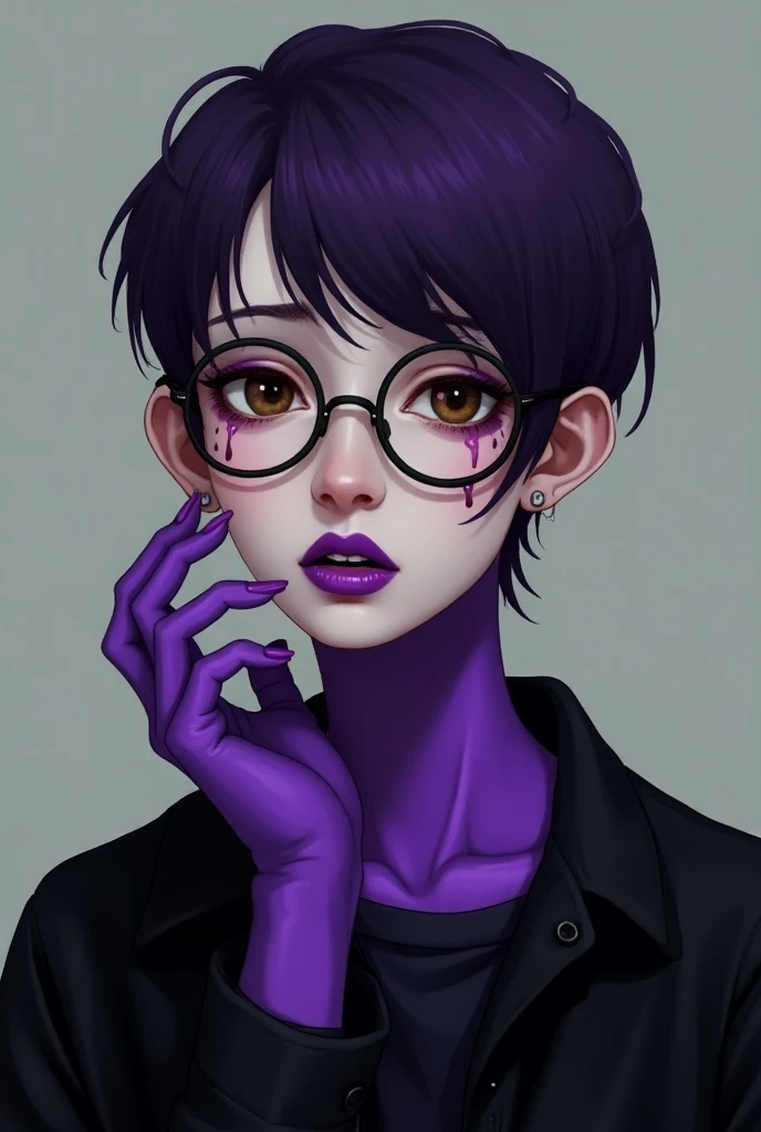 Chica adolescente de tez blanca con la piel de su cuello y manos purple in color.  Her eyes are brown and she wears circular lenses . She wears black clothes and her hair is short , pixie style, purple in color.  She also wears purple lipstick and has a ti...