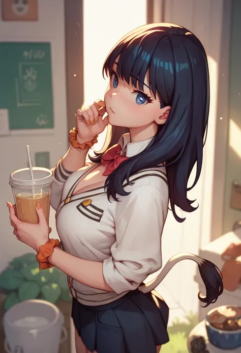 Takarada Rikka, cow short top