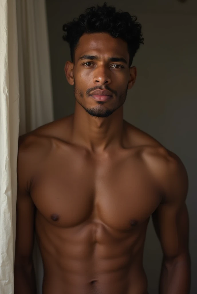 Rome Flynn shirtless sans barbe ni vêtement 