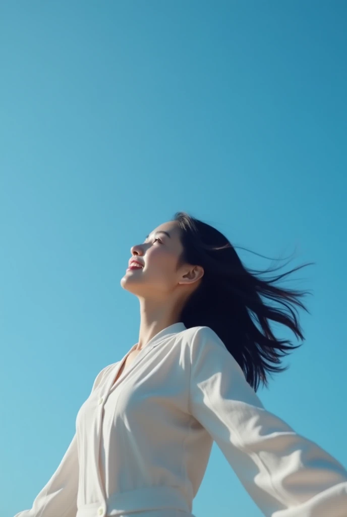 Asian beauty with medium hair holding out her arms from the earth and looking up at the deep blue sky。Beautiful Asian woman with long black hair looking back 、Angle where you can clearly see a smile 。Hi-Vision 8k 