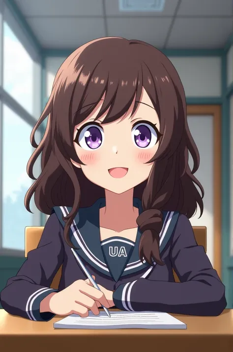  Screenshot of My hero Academia .
 Girl with wavy brown hair with bangs .
Big round purple eyes .
 She has a cheerful expression shes wearing a UA uniform, de fondo tiene una clase de la UA, and she is sitting at a table 