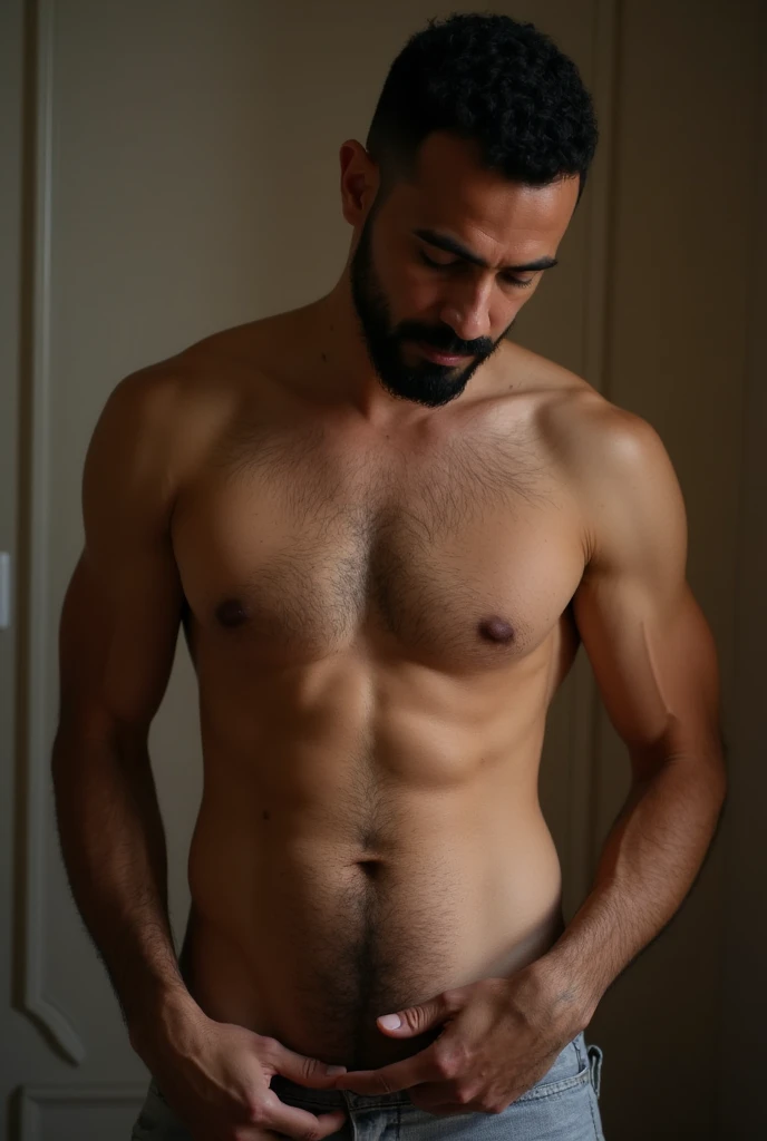 A NAKED GAY ARAB MAN IS MASTURBATING