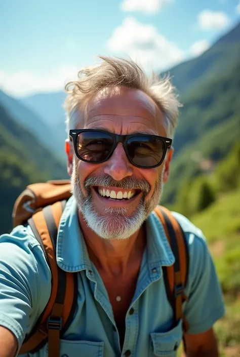 A SELFIE OF A HAPPY MAN TRAVELING