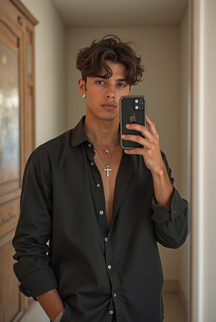 A photo of a handsome Spanish boy for Instagram I need it to be super realistic just a realistic photo of a boy taking a picture in the mirror with his mobile phone Pero que tenga ropa y salga bien Marcando perfil de la cara Y que no parezca mayor sino de ...