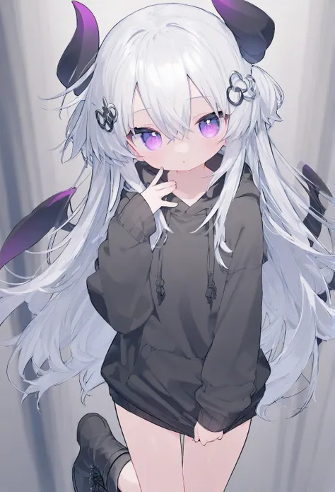 cool woman、Woman with silver hair and purple eyes、Devil Horns、cute hair ornament、Beautiful body with long legs、Black boots、 jerseys、schools、 high school student