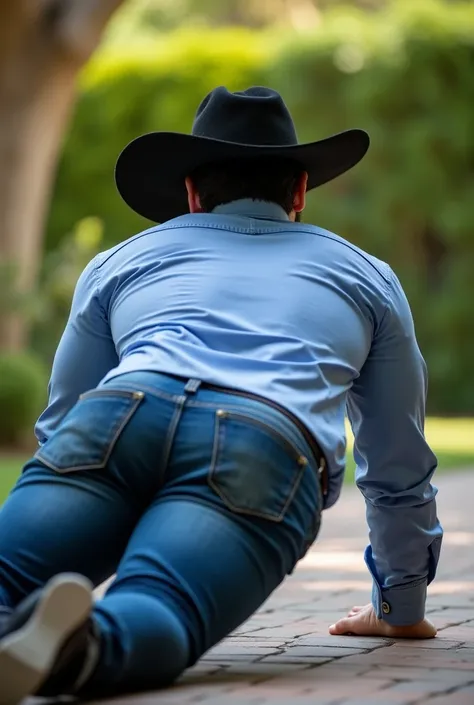 realistic photograph, 35-year-old muscular (((athletic man))) , crawling on the floor, view From below, nalgon in profile, stripe blue formal shirt and very tight blue jeans, brown belt, in profile, Big butt, viendo a cámara, black eyes, in the yard, sexy ...