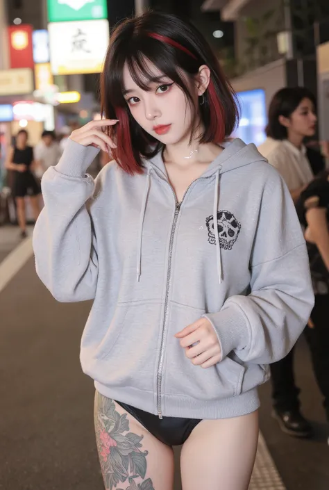 sexy Japanese high school student。A flashy floral tattoo that fills the whole body。Flashy gothic makeup that makes your eyes look pretty droopy。 rounded face。Make it look like a droopy、double eyelid eyelid eyeliner、厚い唇。 mine system、Toyoko s in Shinjuku。v...