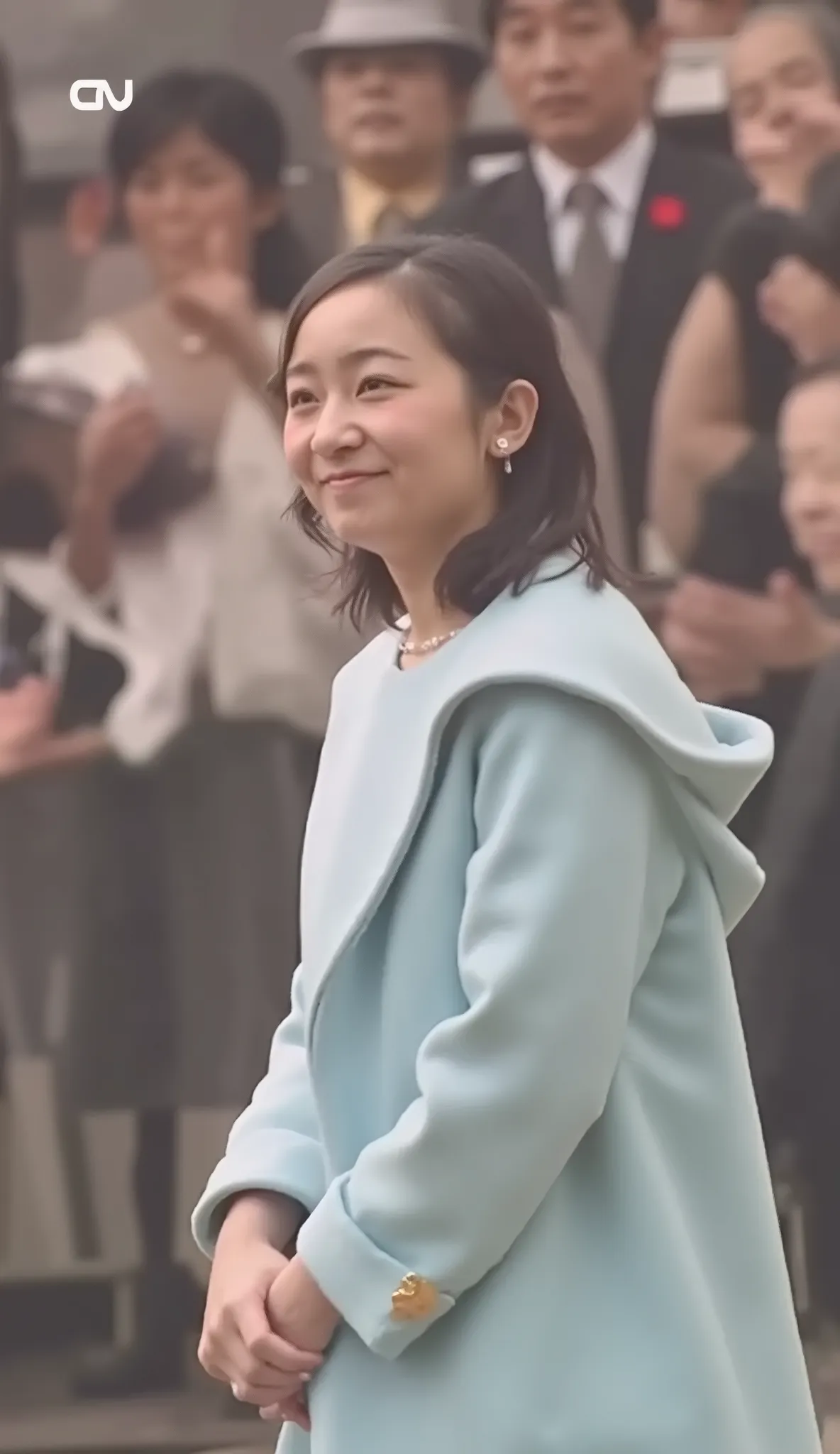 Princess Kako、graceful behavior,elegant expression,delicate face,Graceful Posture,with a dignified appearance,Relaxed atmosphere,precise texture,Classy Clothing,Warm Light,gentle background,4K,high definition,realistic,Professional,delicate color,Elegant P...