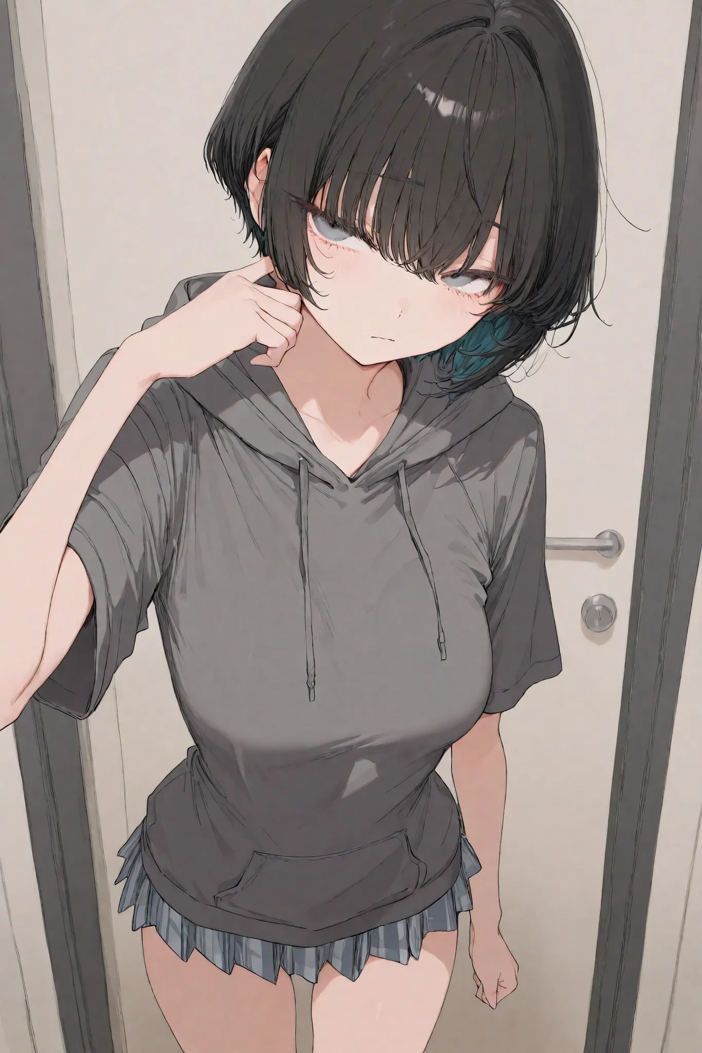 short sleeve hoodie and miniskirt。black hair shortcut。Breasts are about D cups 。Boyish。cute。Intimidating。