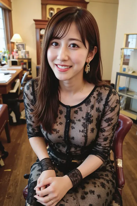 newssets、Luxury Desk 、Sheer lace 、 flushing cheeks 、Moist eyes、A suit that was taken off and messed up on the floor、 Provocative Atmosphere 