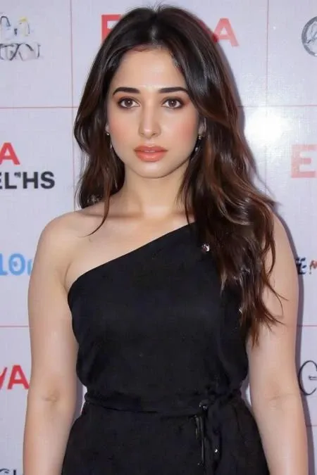 Indian actress-Idol-Tamanna Bhatia - Flux  1