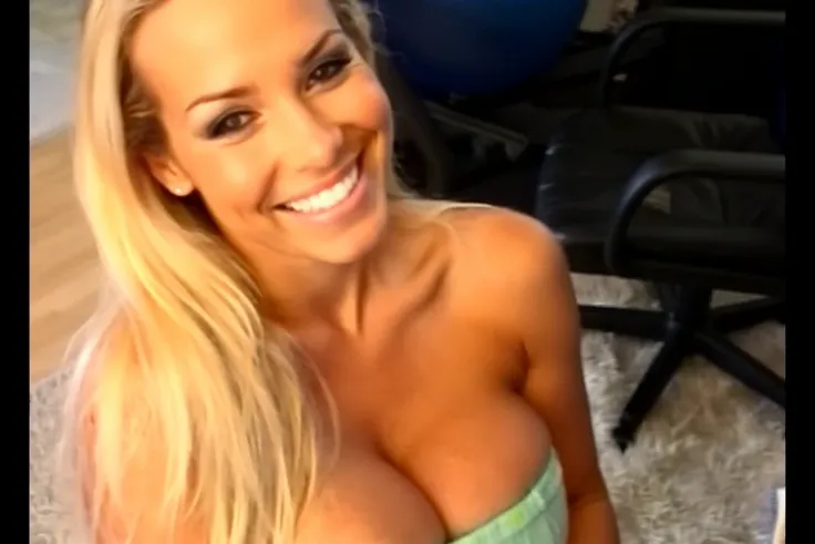 pamanderson_hunyuan 1