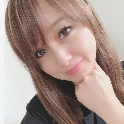Minayo Watanabe JP_AsianRealistic