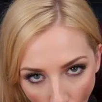 Eye contact ??????? 1.0