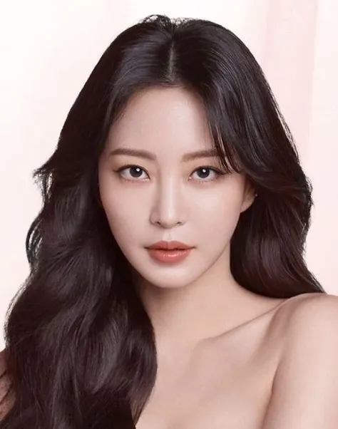 Han Ye-seul 0 1.5