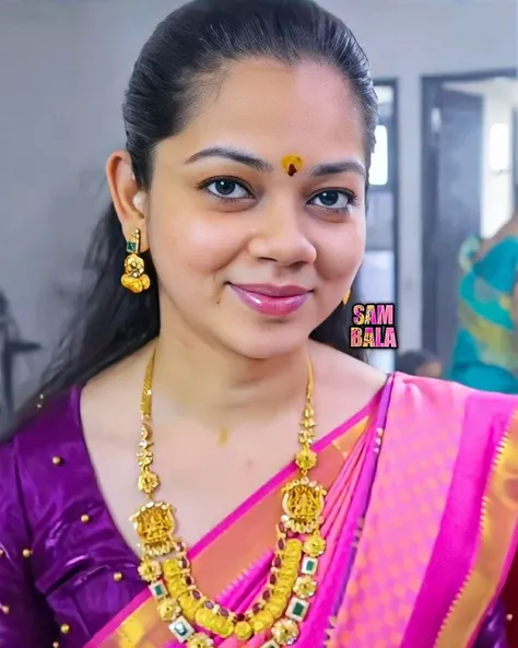 Tv News Actress_rel_260420