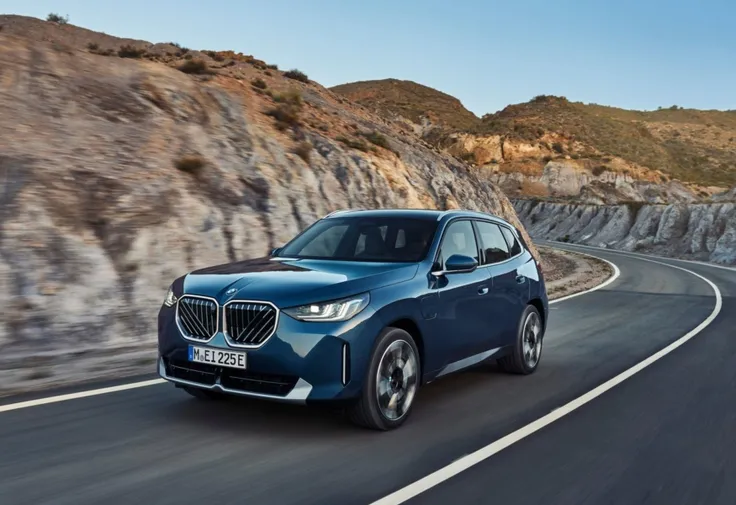 Alat pembuat poster kendaraan