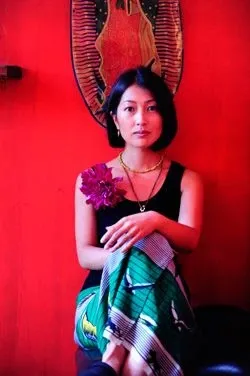 鶴田真由さん 1.2