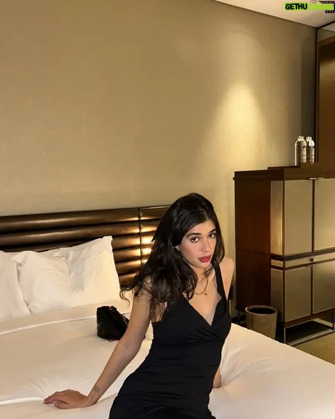 Nourine Abouseada V1