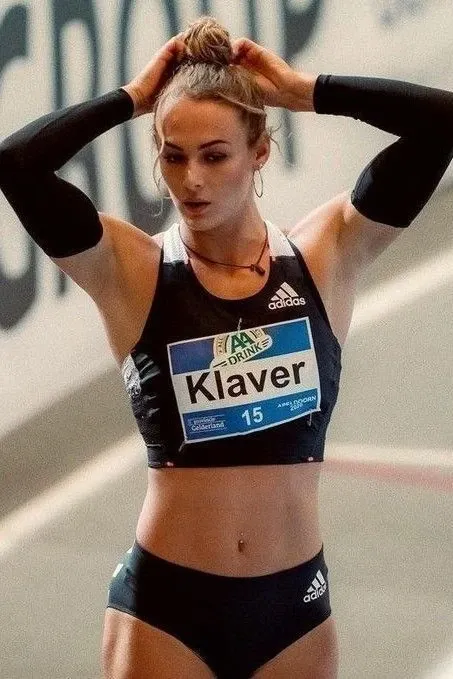 Lieke KLAVER_リーケ・クラバー 1.0