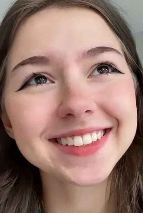Micty - influencer - instagram - twitch - beautiful face - celebrity character streamer_rel_260420
