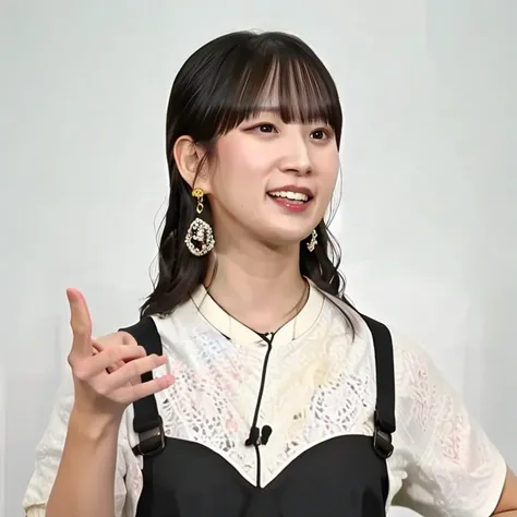 小清水亜美　183776 v1.0