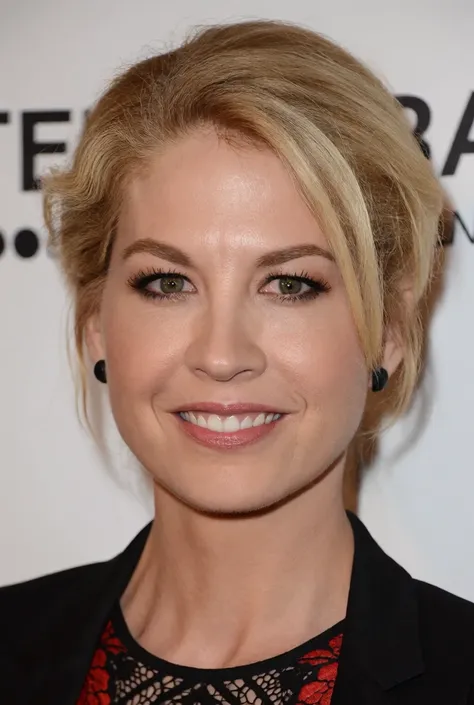 Jenna Elfman K2T K2T